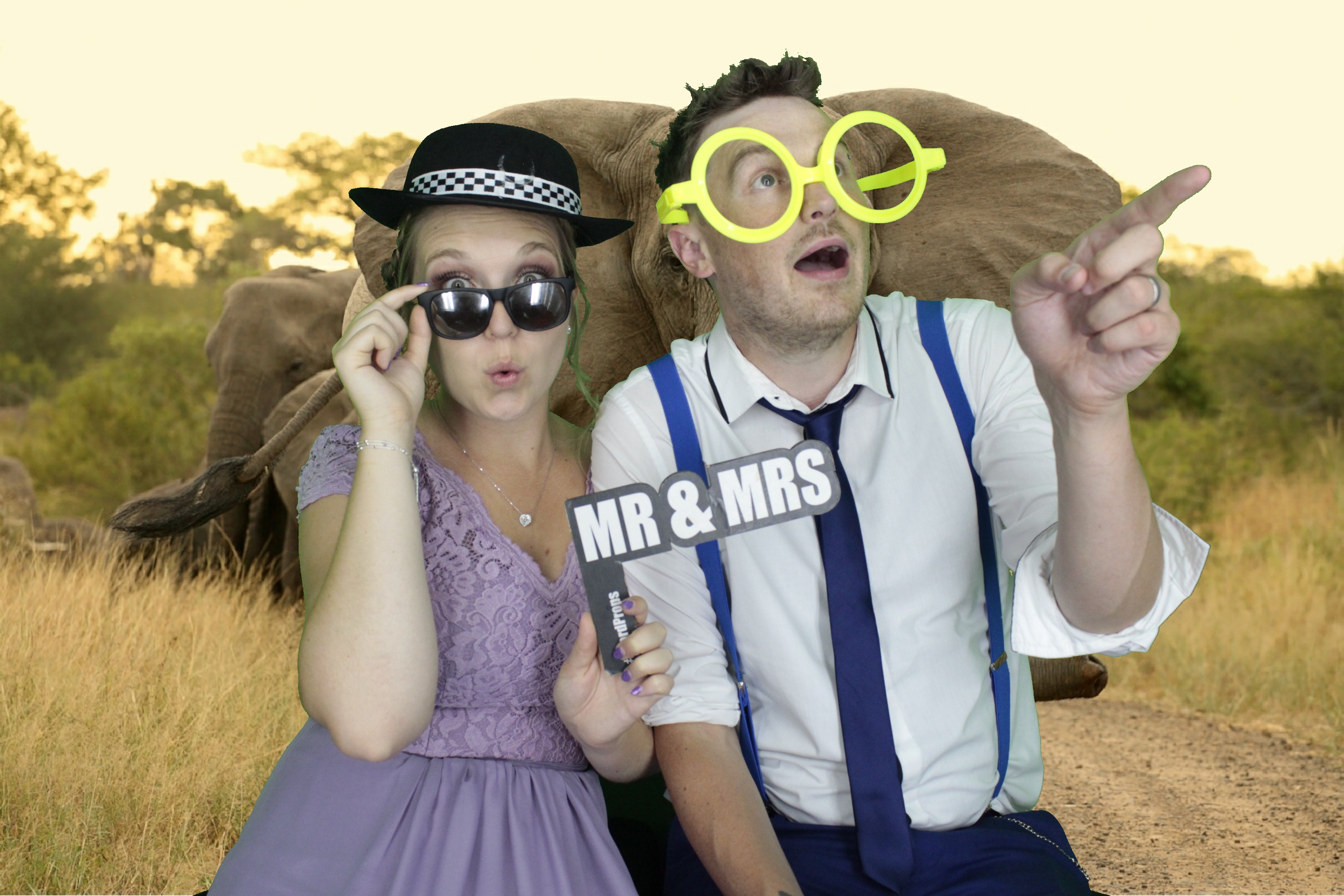 Mr & Mrs Brooks | View more photos from the event at gallery.myphotoboothexperience.co.uk/u/MyPhotoBoothExperienceLtd/Mr-Mrs-Brooks
